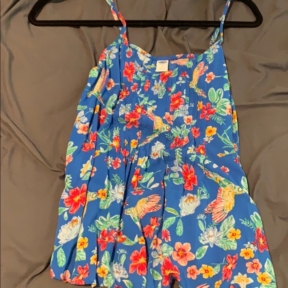 Floral tank